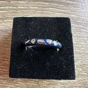 Silver and blue Delicate Ring with Sparkling Stones